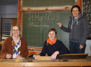 Foto von den Kulturamtsleiterinnen Frau Bucher, Rüllke und Ott